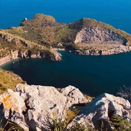 A B&b,relaxing Location With Seaview Σορέντο