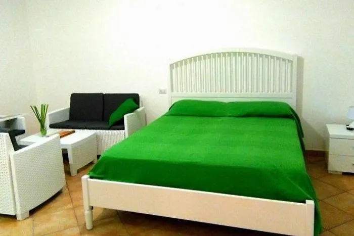 A B&b,relaxing Location With Seaview * סורנטו