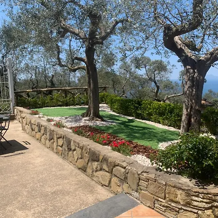 A B&b,relaxing Location With Seaview Couette-café