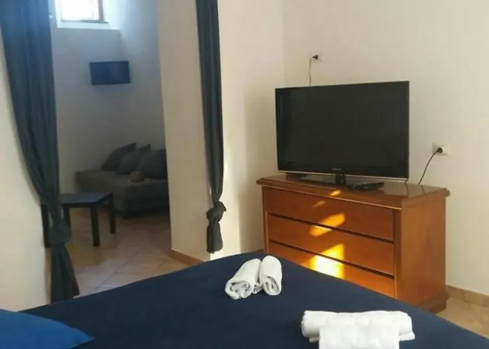 A B&b,relaxing Location With Seaview Отель типа 